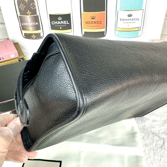 GUCCI Black Leather Toiletry Cosmetic Case Pouch for Man or Woman - Picture 6 of 16